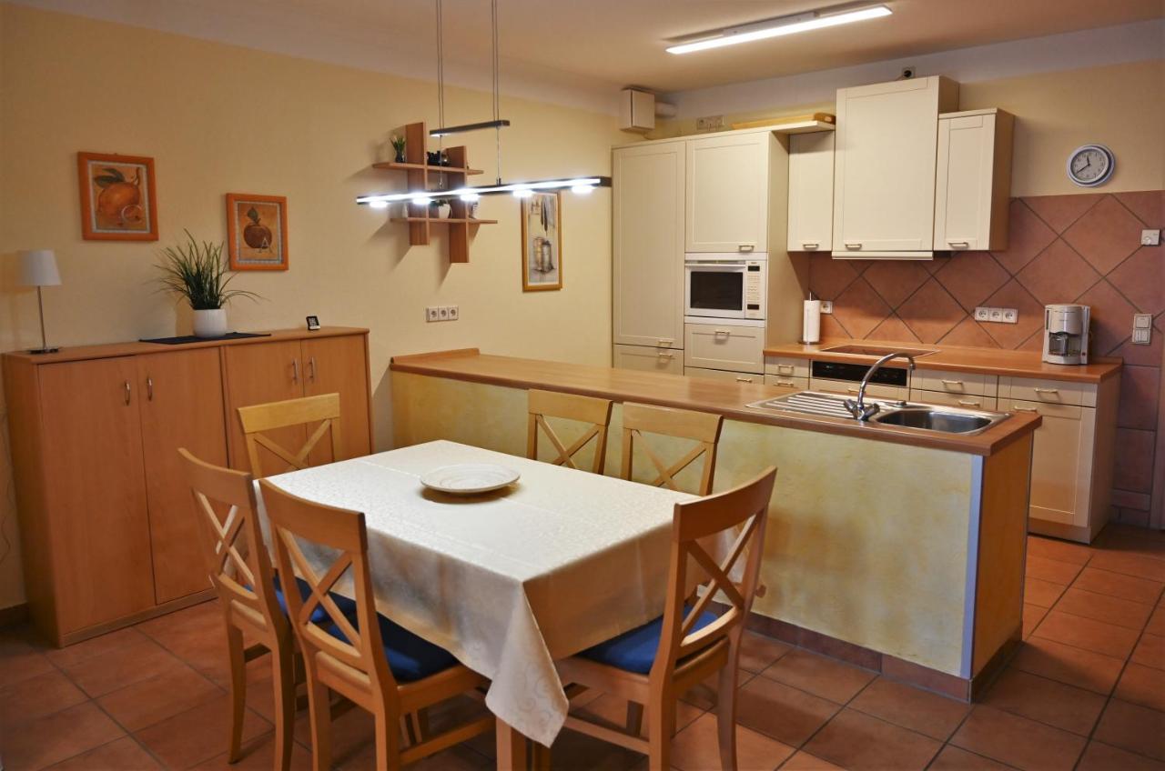 Ferienwohnung Seeblick Waren  Exteriör bild